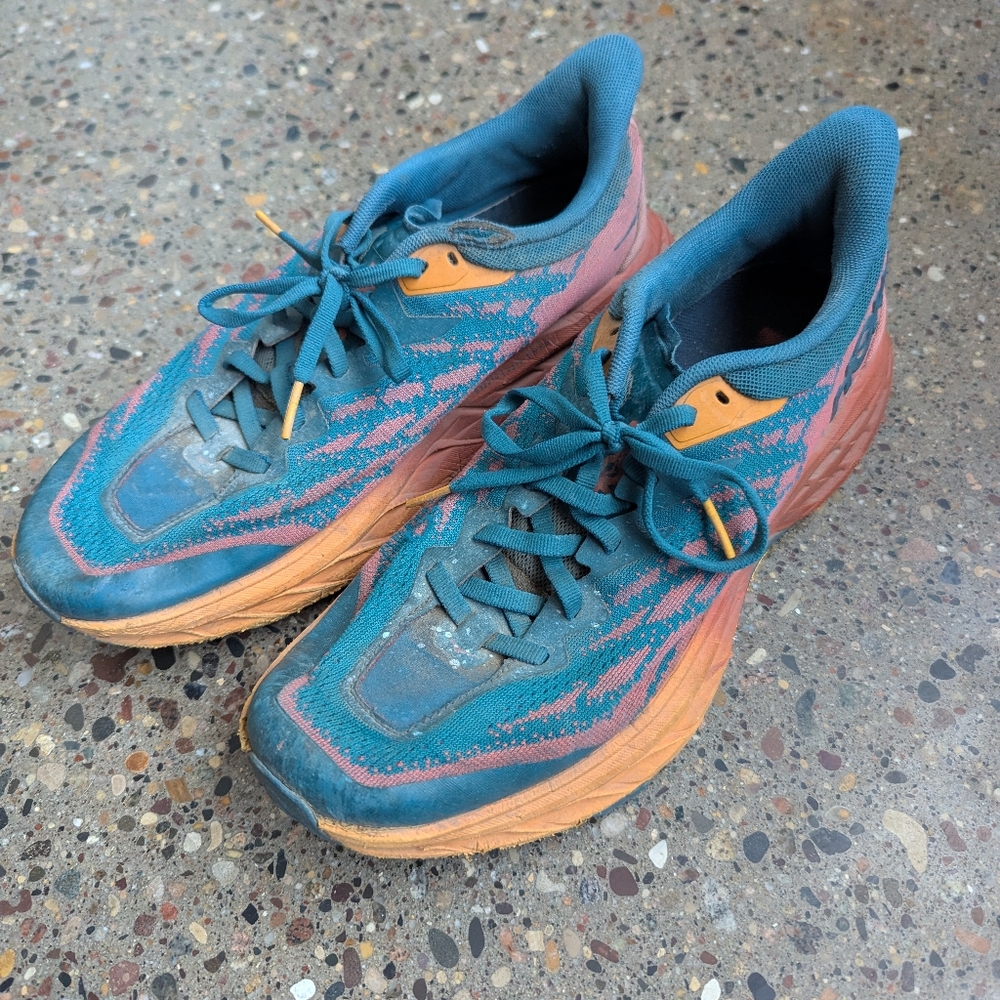 HOKA Speedgoat 5 Trail-Running Shoes - Women's 10